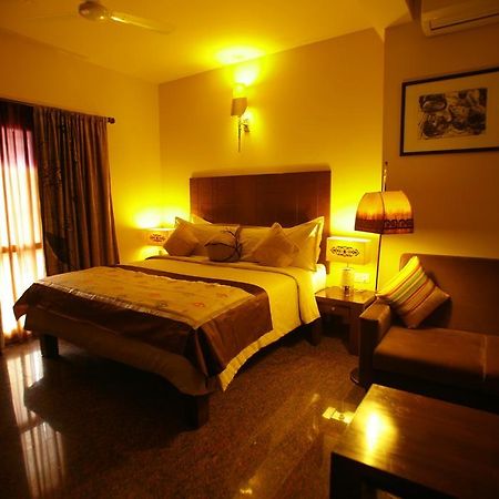 Aparthotel Justa Indiranagar Bengaluru Zewnętrze zdjęcie