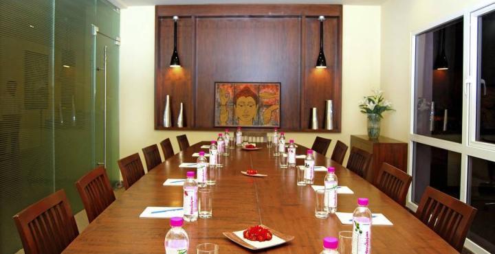 Aparthotel Justa Indiranagar Bengaluru Zewnętrze zdjęcie